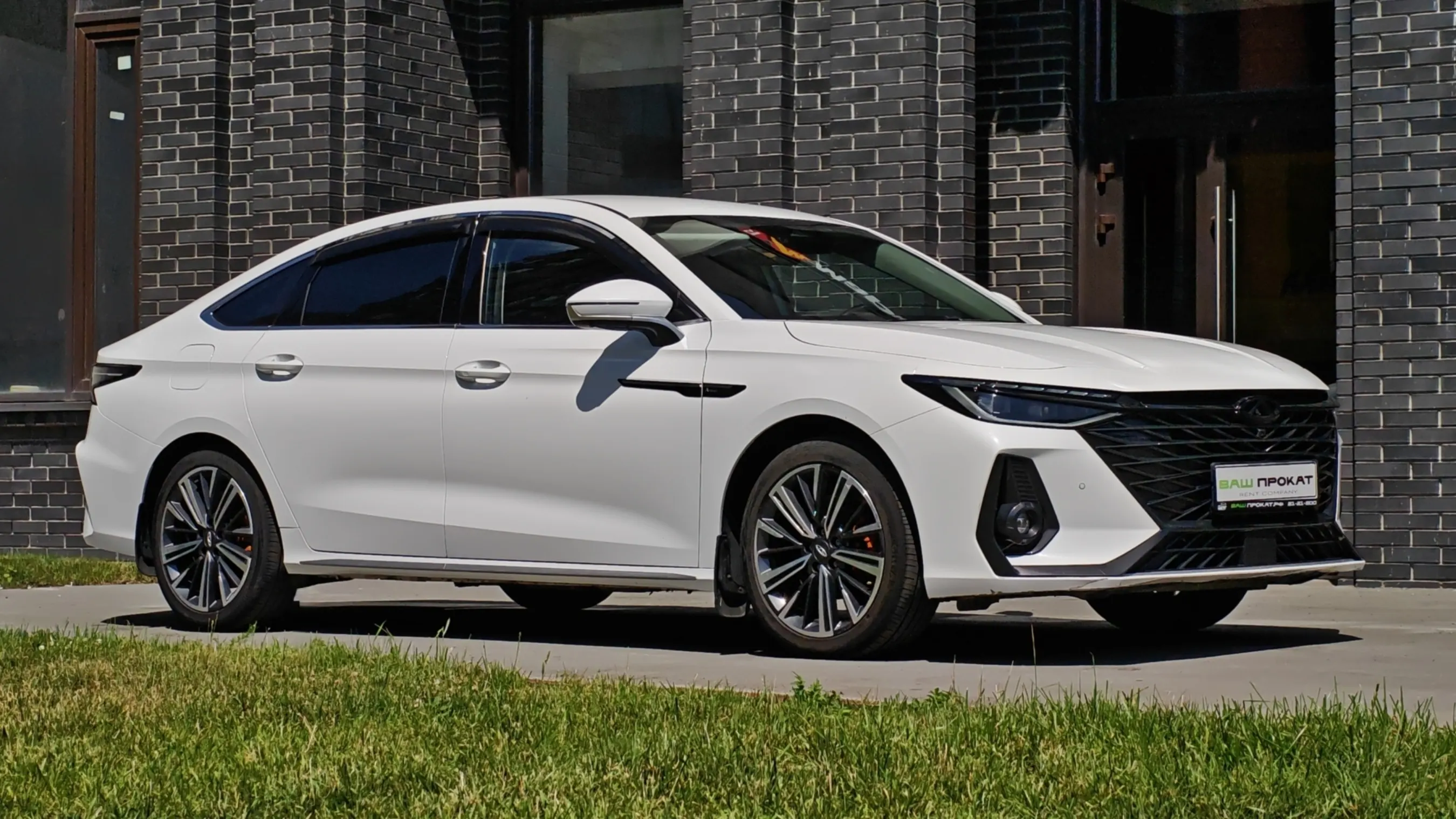 chery arrizo 8