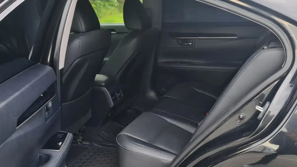 lexus es250