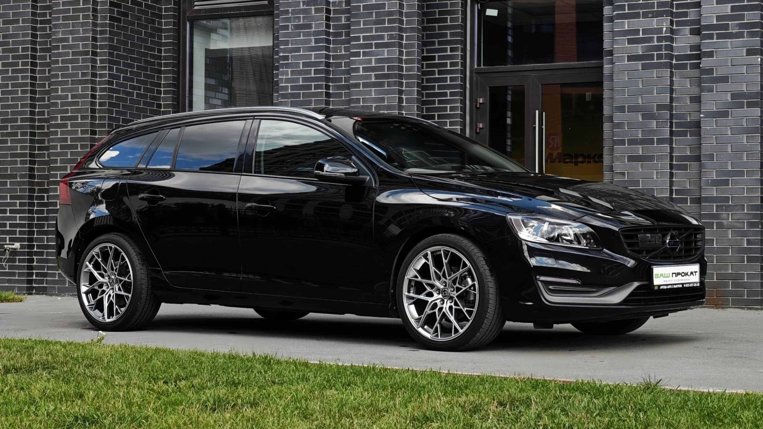 volvo v60