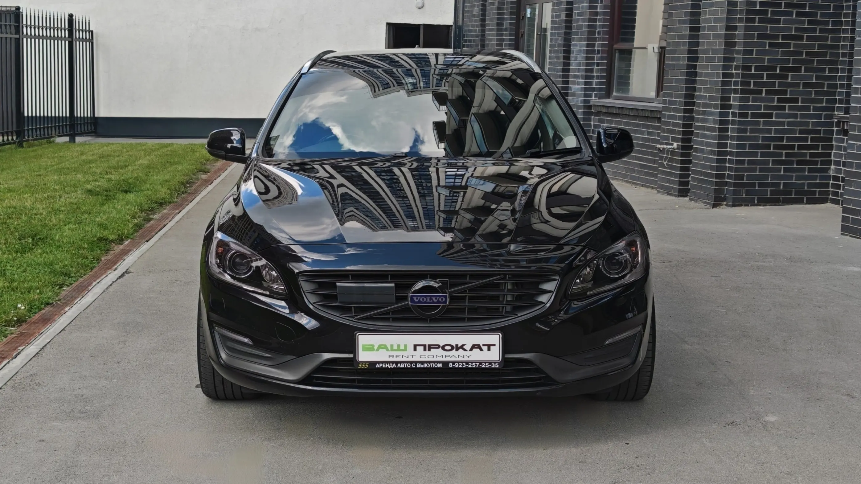 volvo v60