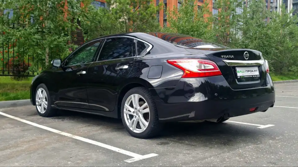 nissan teana