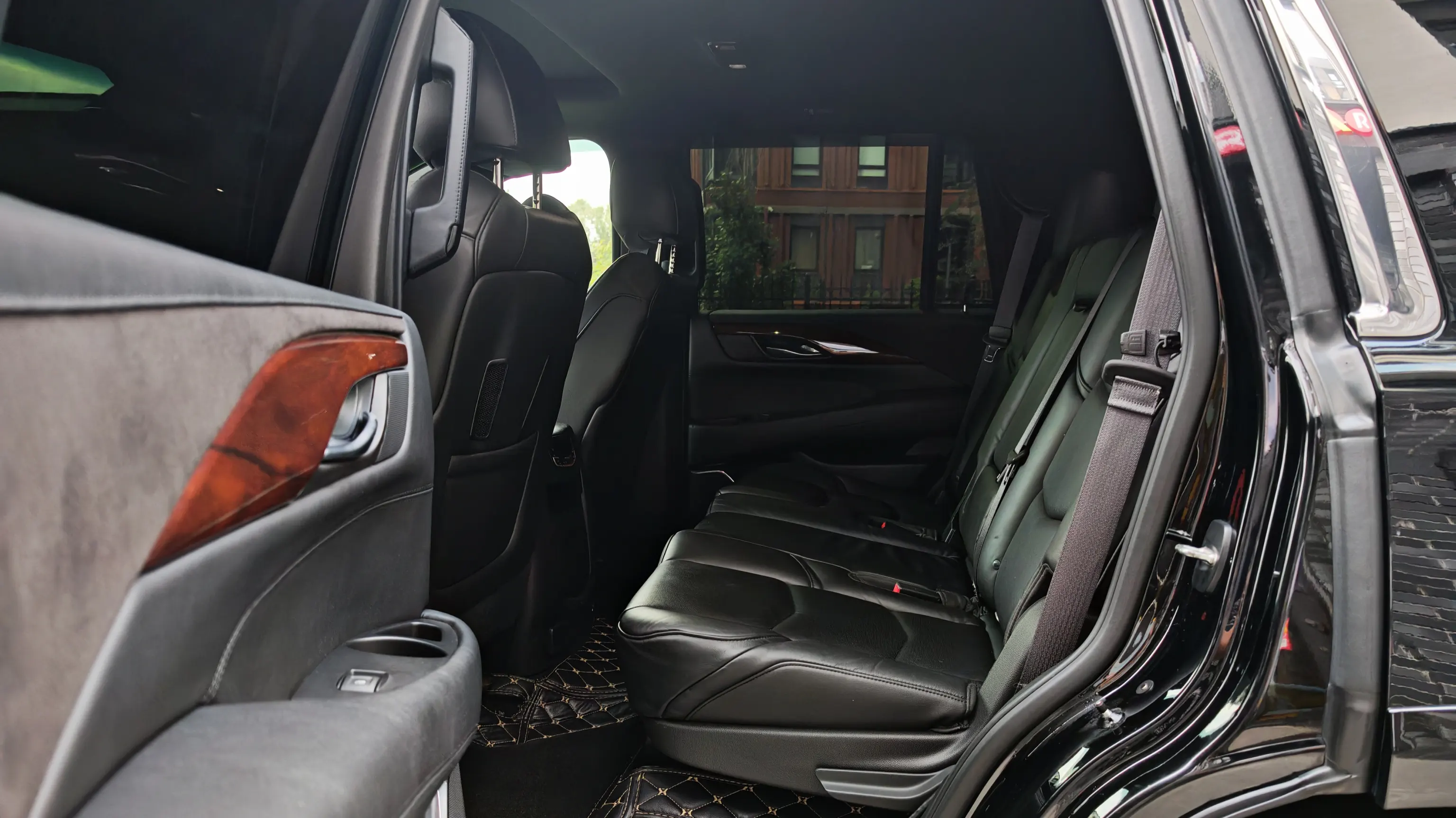 cadillac escalade