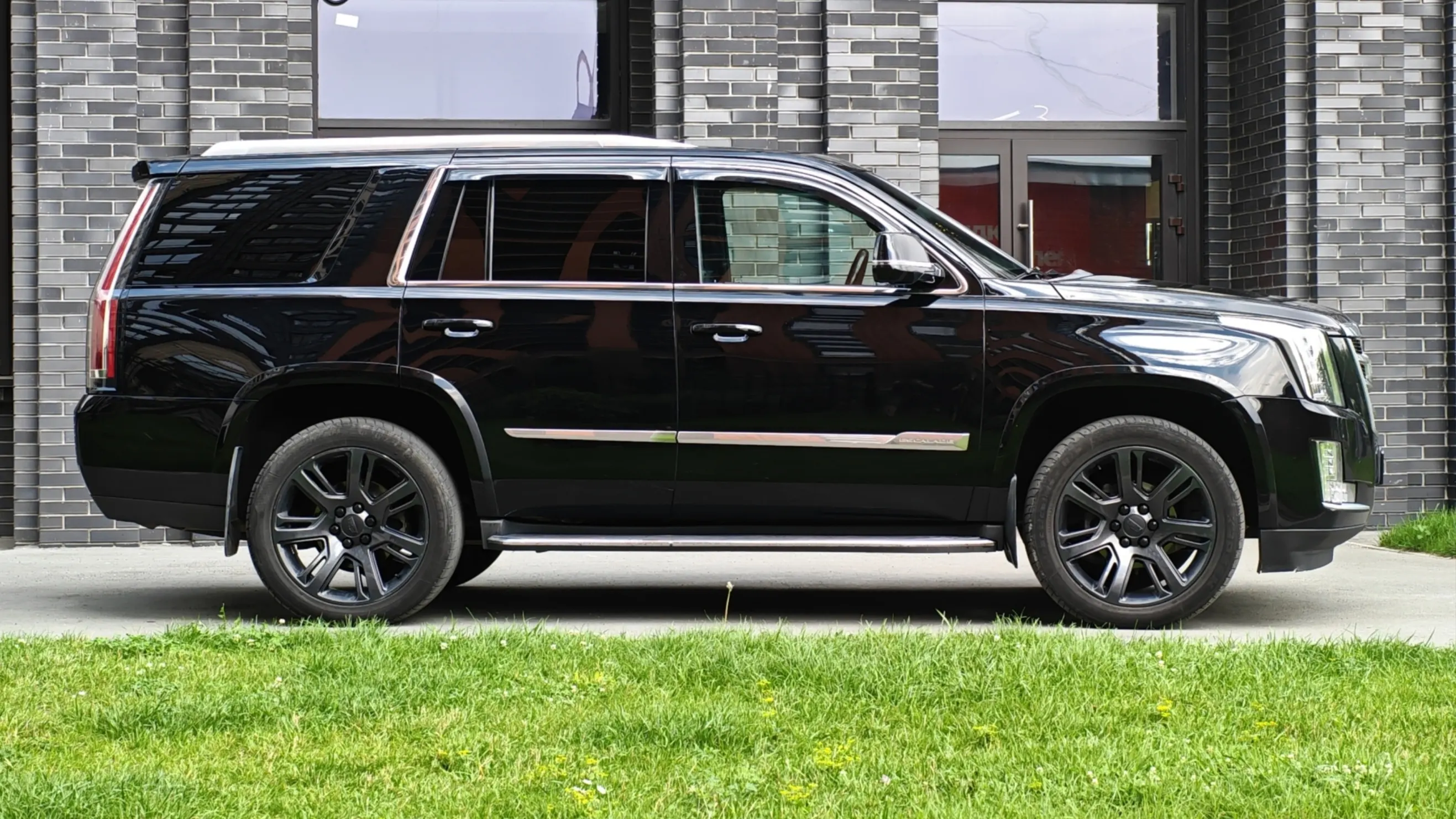 cadillac escalade