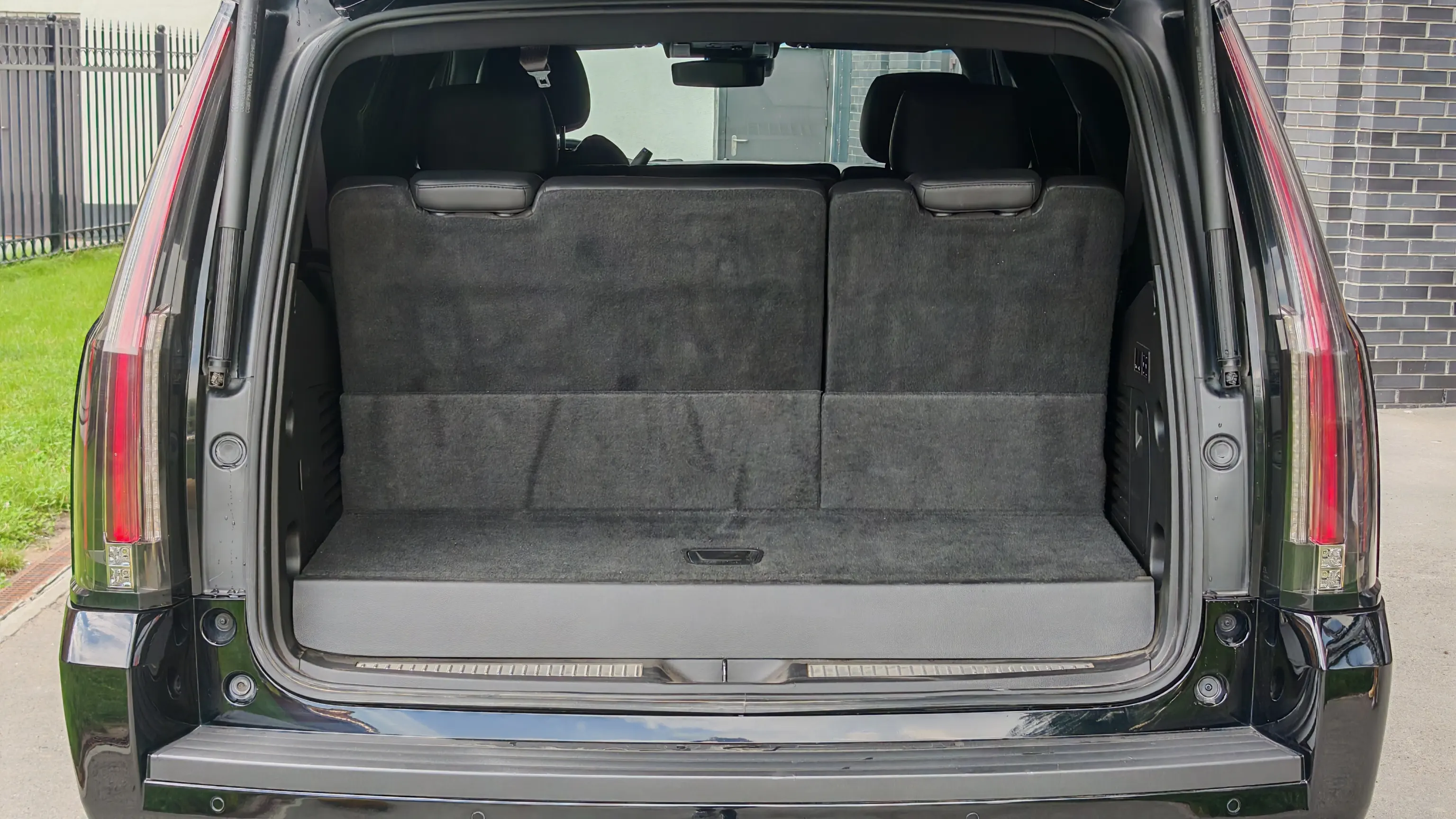 cadillac escalade