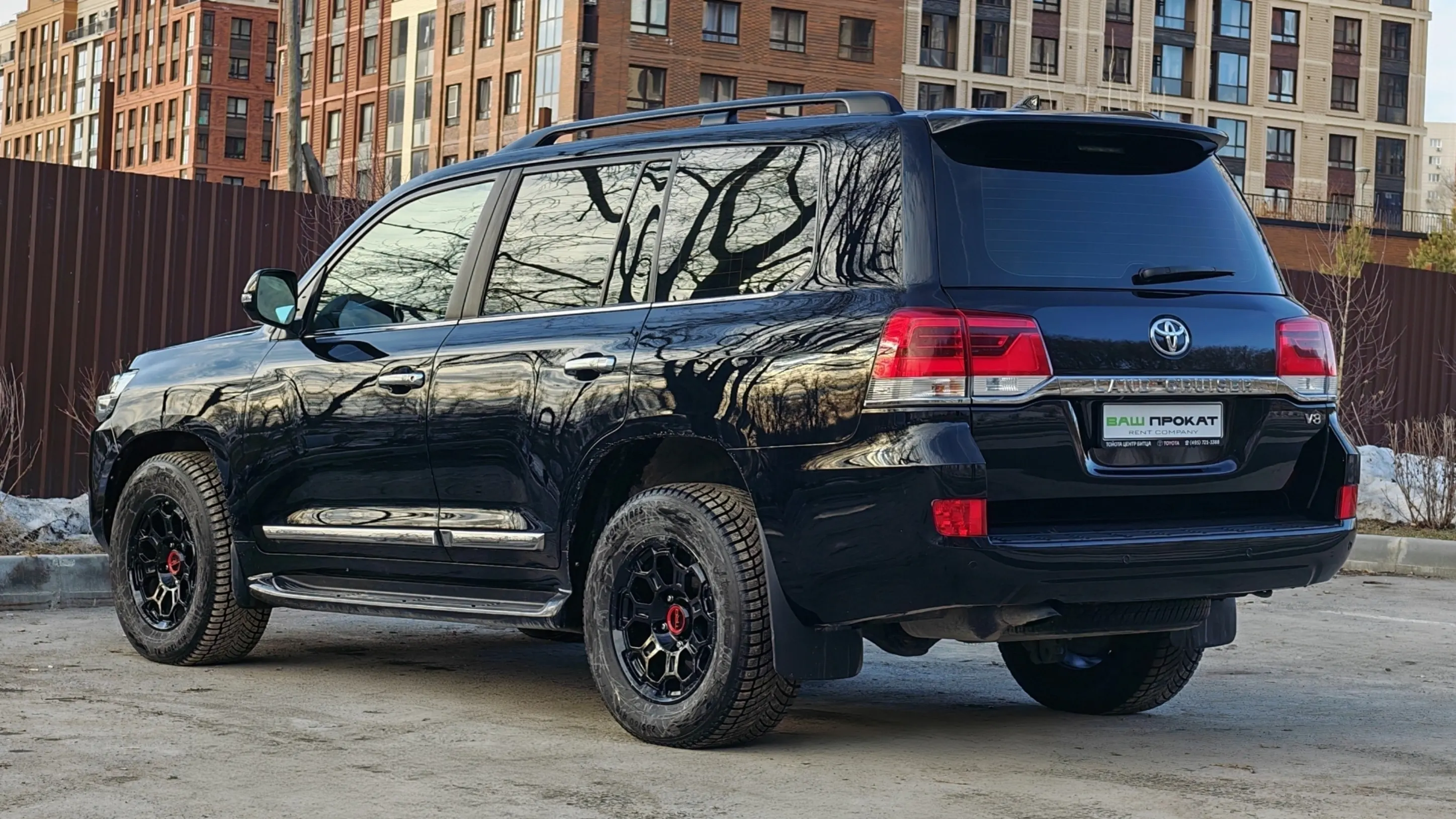 toyota land cruiser 200